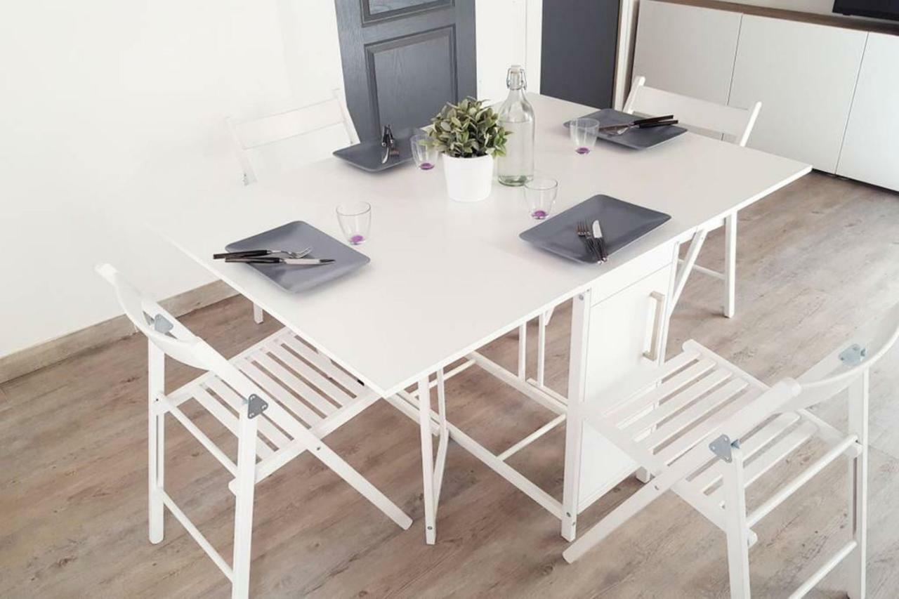 Gregbnb - Filet Suspendu ! - Parking Inclus - Climatise - Wifi -15Min Gare Toulon Exterior foto