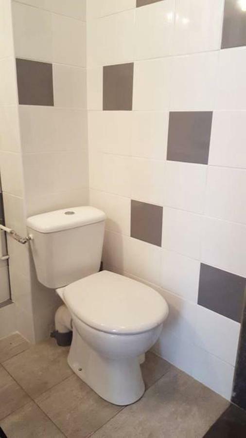 Gregbnb - Filet Suspendu ! - Parking Inclus - Climatise - Wifi -15Min Gare Toulon Exterior foto